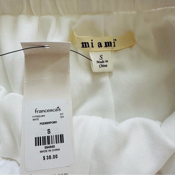 Miami Blue White Floral Embroidered Pockets Tie Pom Pom Hem Shorts Small NEW - Picture 2 of 12